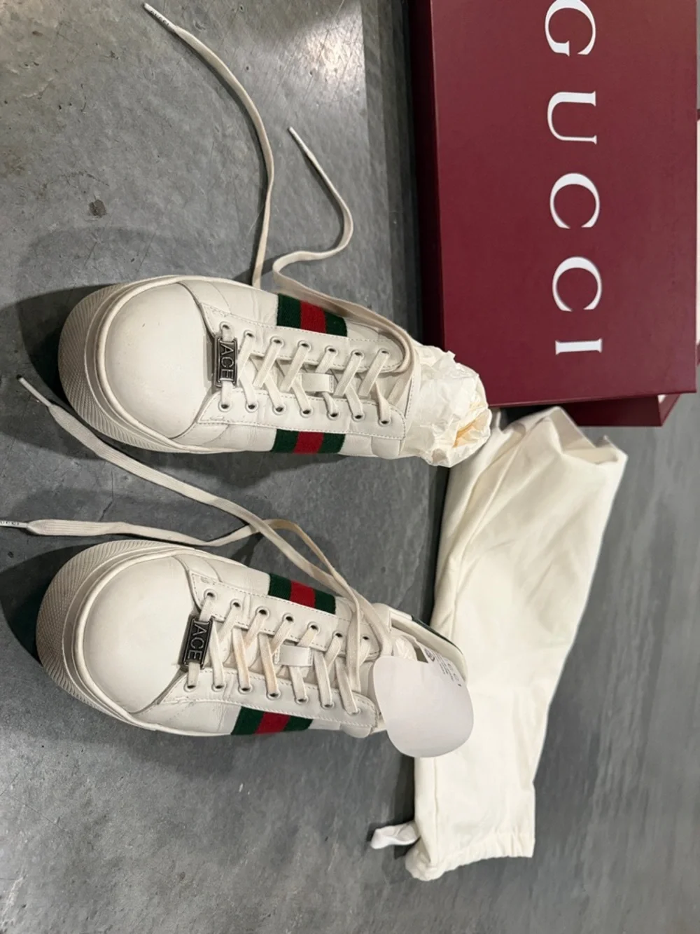 Gucci White Leather Low-Top with Green & Red Stripe Gucci Ace platform sneaker - Picture 9 of 10